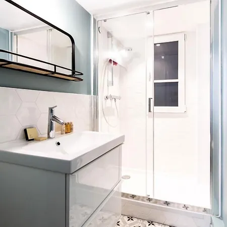 Veeve - Elegant And Spacious In The 8th Διαμέρισμα *
